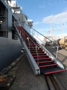 Gangway 3